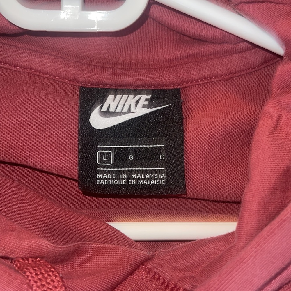 Nike Mens Large Maroon hooded shirt - Picture 3 of 4